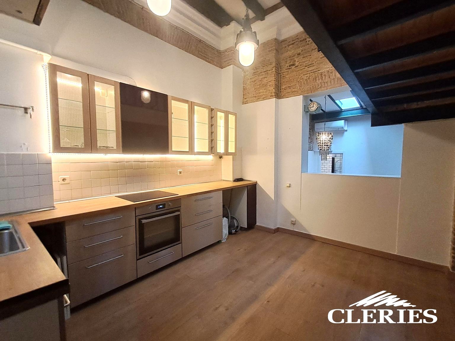 /RealEstateImages/6910/20260605_084407 [Resolucion de Escritorio].jpg